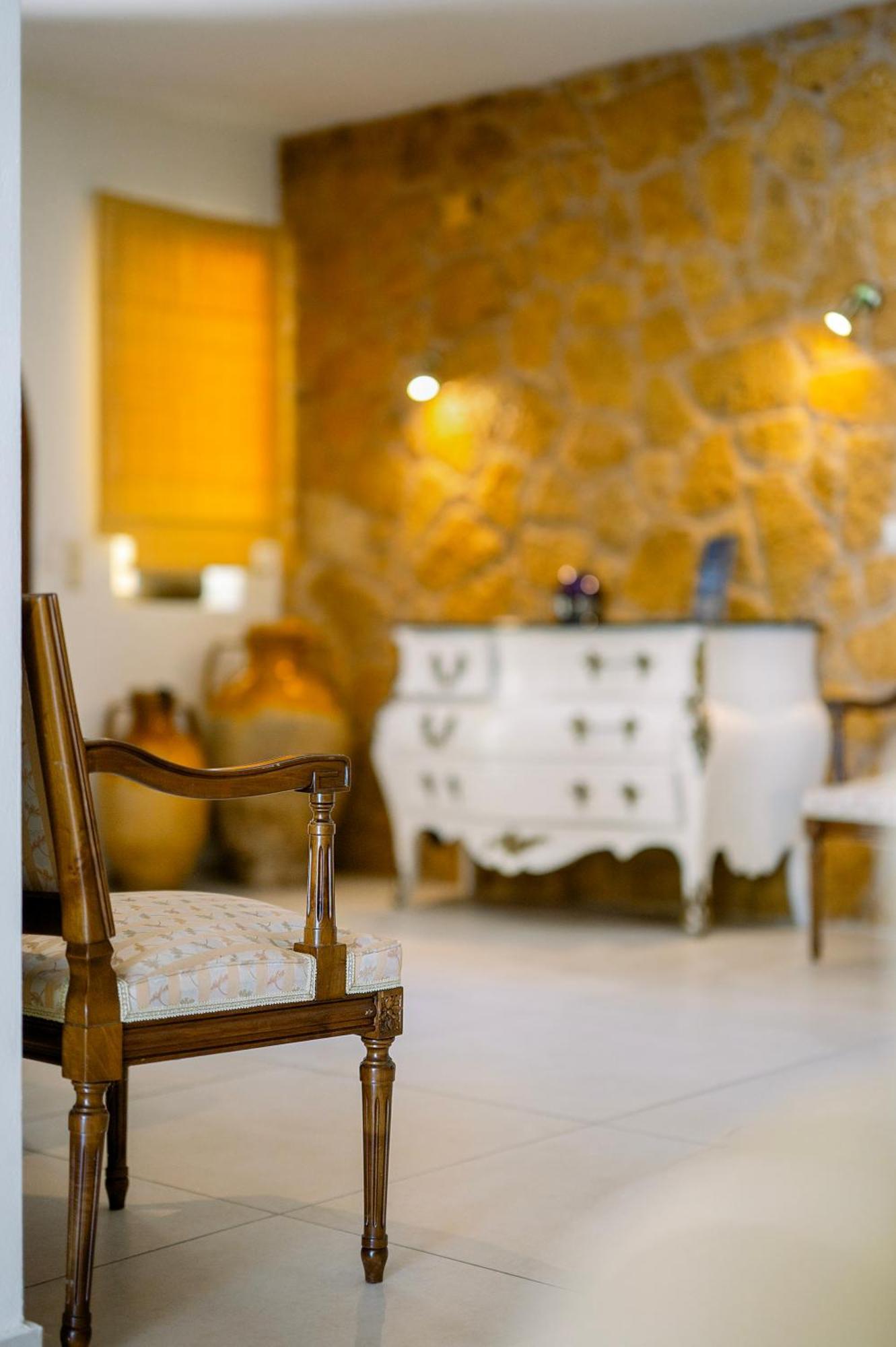 Villa Fioraki *